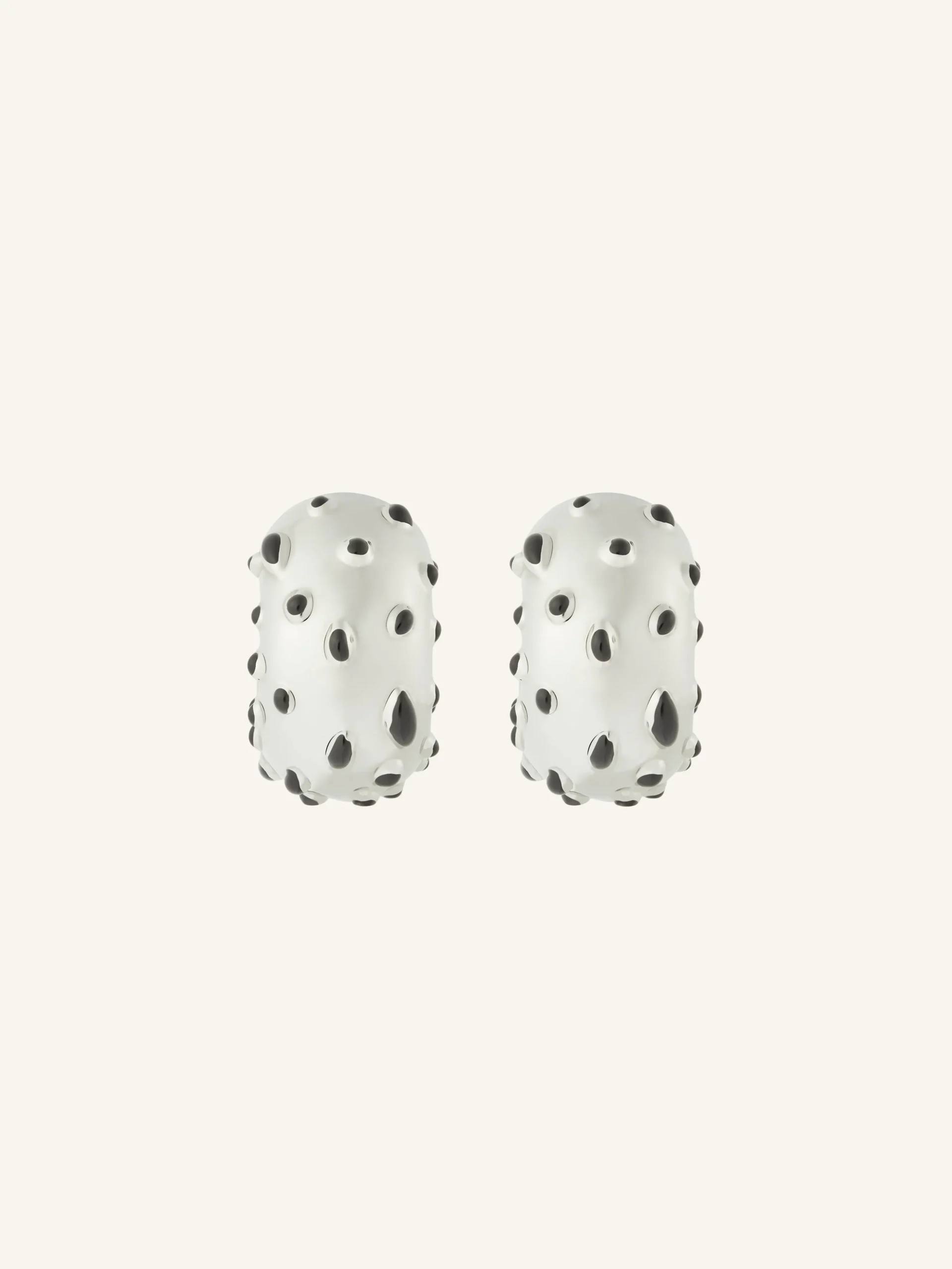 INFINITY FLECKED METAL EARRINGS