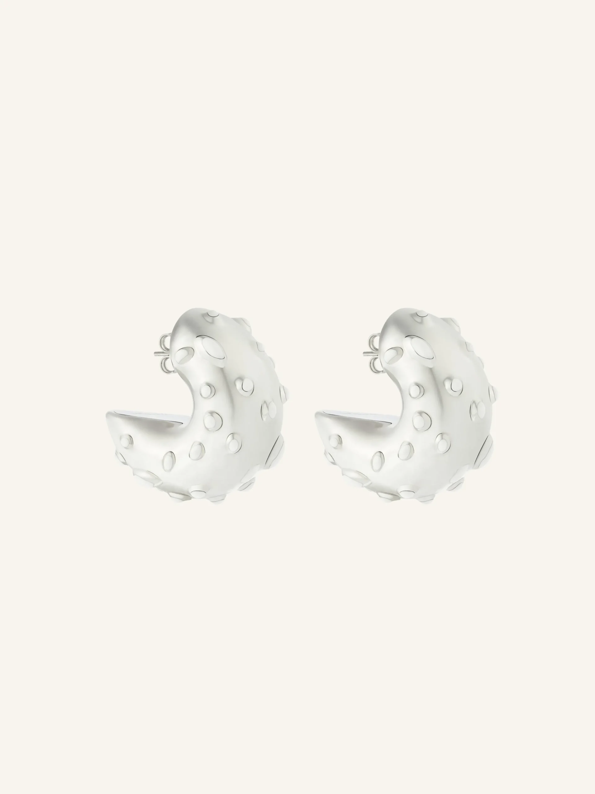INFINITY FLECKED METAL EARRINGS