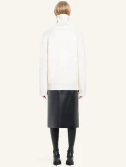 LATEX EFFECT OBLIQUE SKIRT