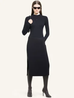 LONG SLEEVED SOLAR SWEATER