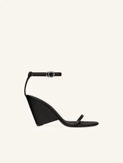 OBLIQUE LEATHER SANDALS