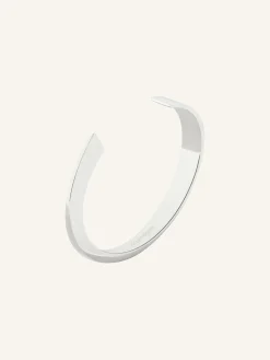 ONE BRACELET