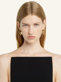 ONE CURVED EARRINGS