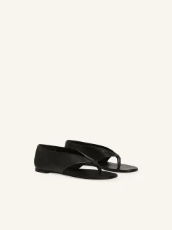 OPENED LEATHER BALLERINAS
