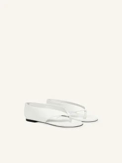 OPENED LEATHER BALLERINAS
