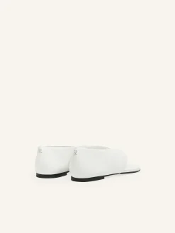 OPENED LEATHER BALLERINAS
