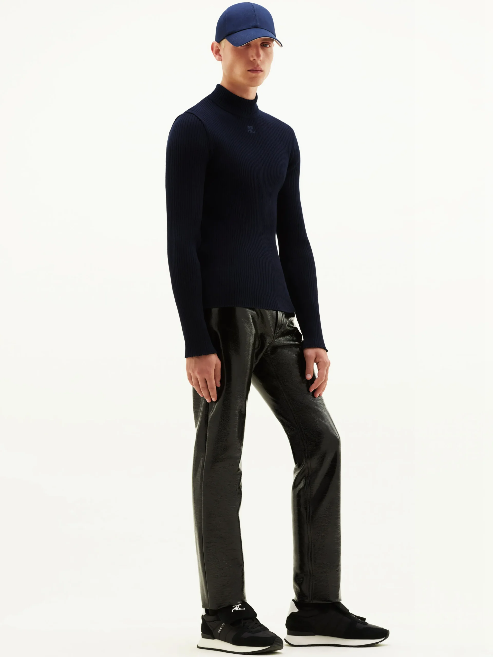 REEDITION RIB KNIT MOCKNECK SWEATER