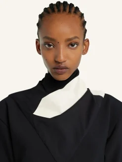 SCARF TOP