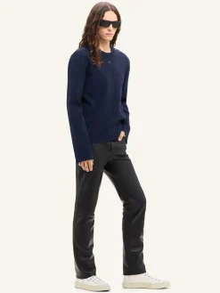 SHOULDER SNAPS SWEATER