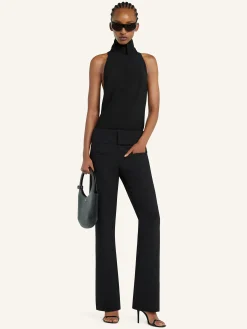 SLEEVELESS SCARF BLOUSE